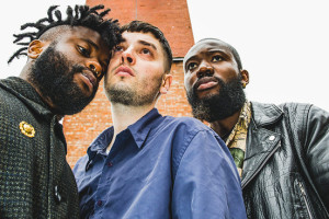 2015YoungFathers_45_AH_270315